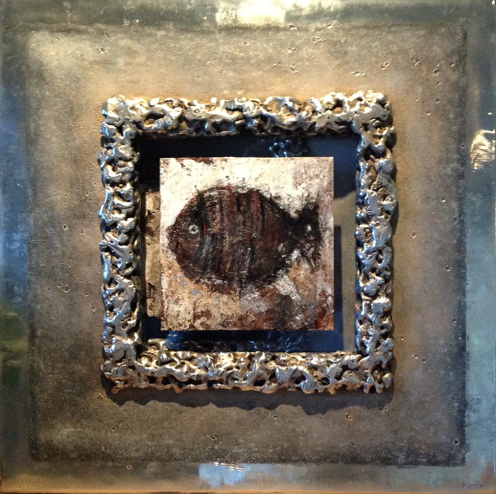 Symbolique du poisson - peinture à l’huile sur métal avec cadre aluminium - œuvre exposée au musée d’art sacré de Saint Nicolas de Véroce